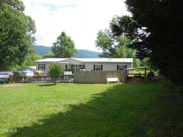 123 Josiah Trail, Elizabethton, TN 37643