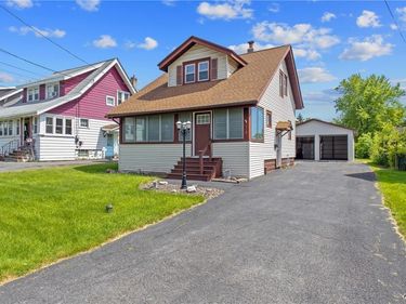 119 Brookfield Road , Syracuse, NY 13211