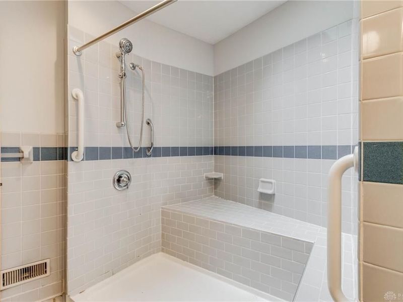 955 S High Street, Yellow Springs, OH 45387 Photo 14