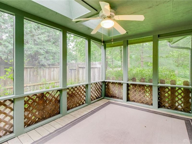 955 S High Street, Yellow Springs, OH 45387 Photo 20