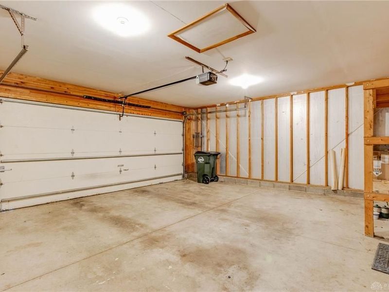 955 S High Street, Yellow Springs, OH 45387 Photo 22