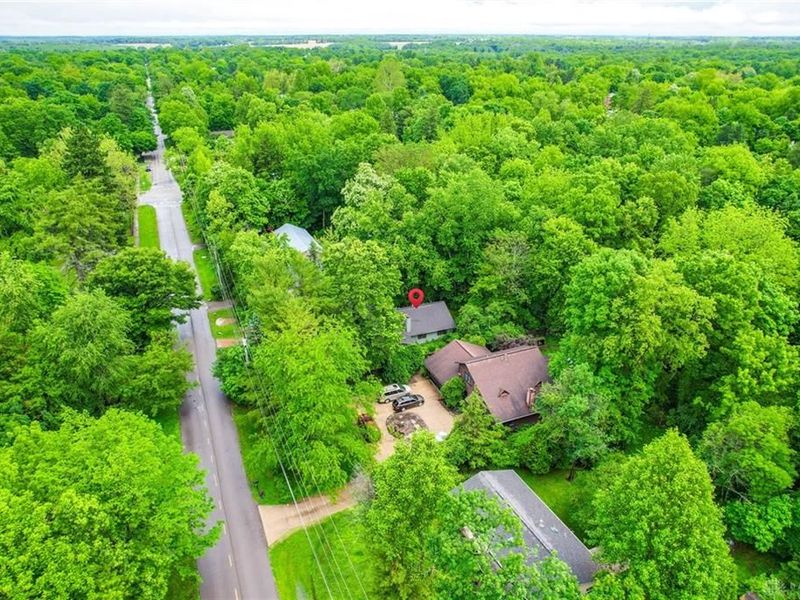 955 S High Street, Yellow Springs, OH 45387 Photo 28