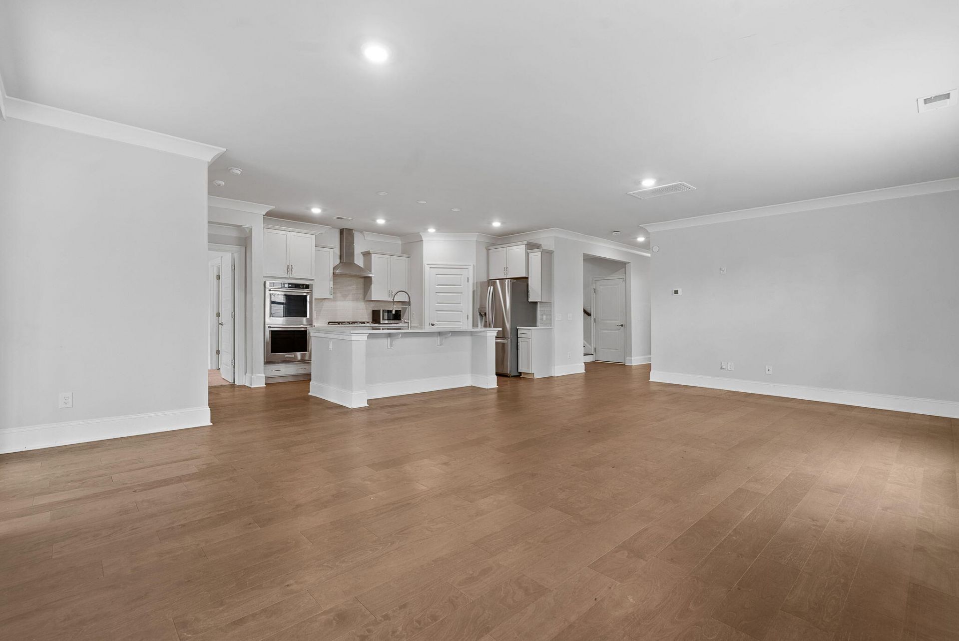 602 Chigwell Springs Lane Photo 10