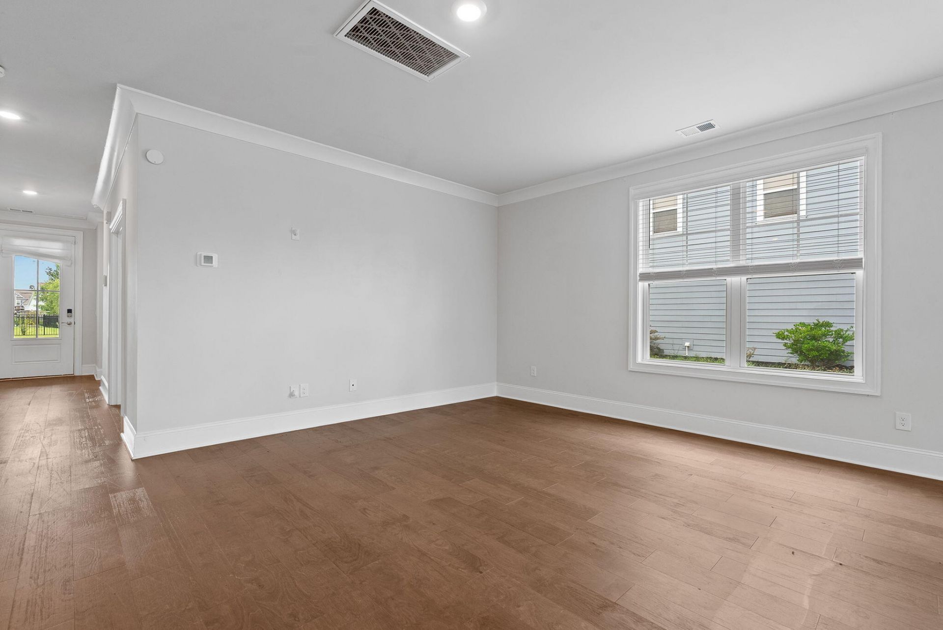 602 Chigwell Springs Lane Photo 8