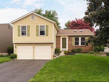 1766 Redcloud Drive, Powell, OH 43065