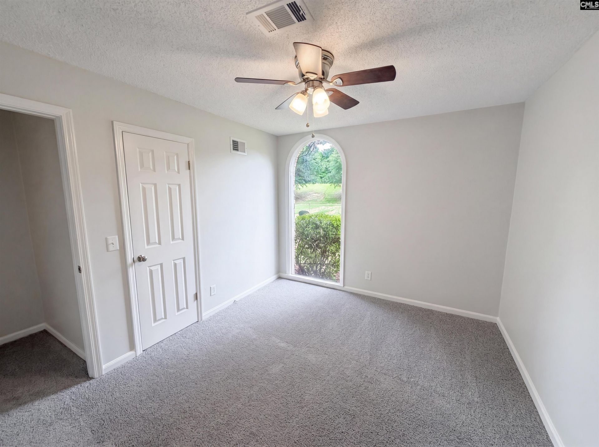 1820 Chantilly Drive  Photo 15