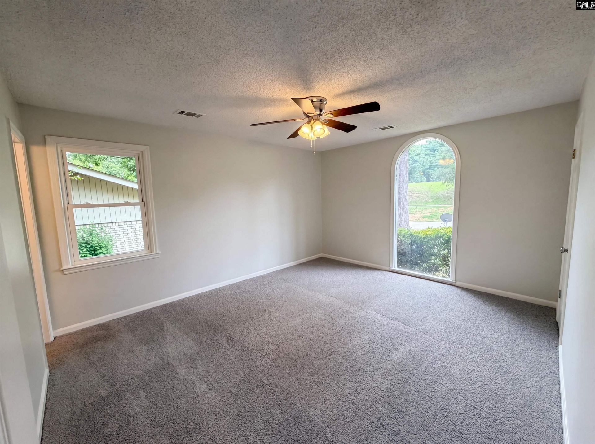 1820 Chantilly Drive Photo 16