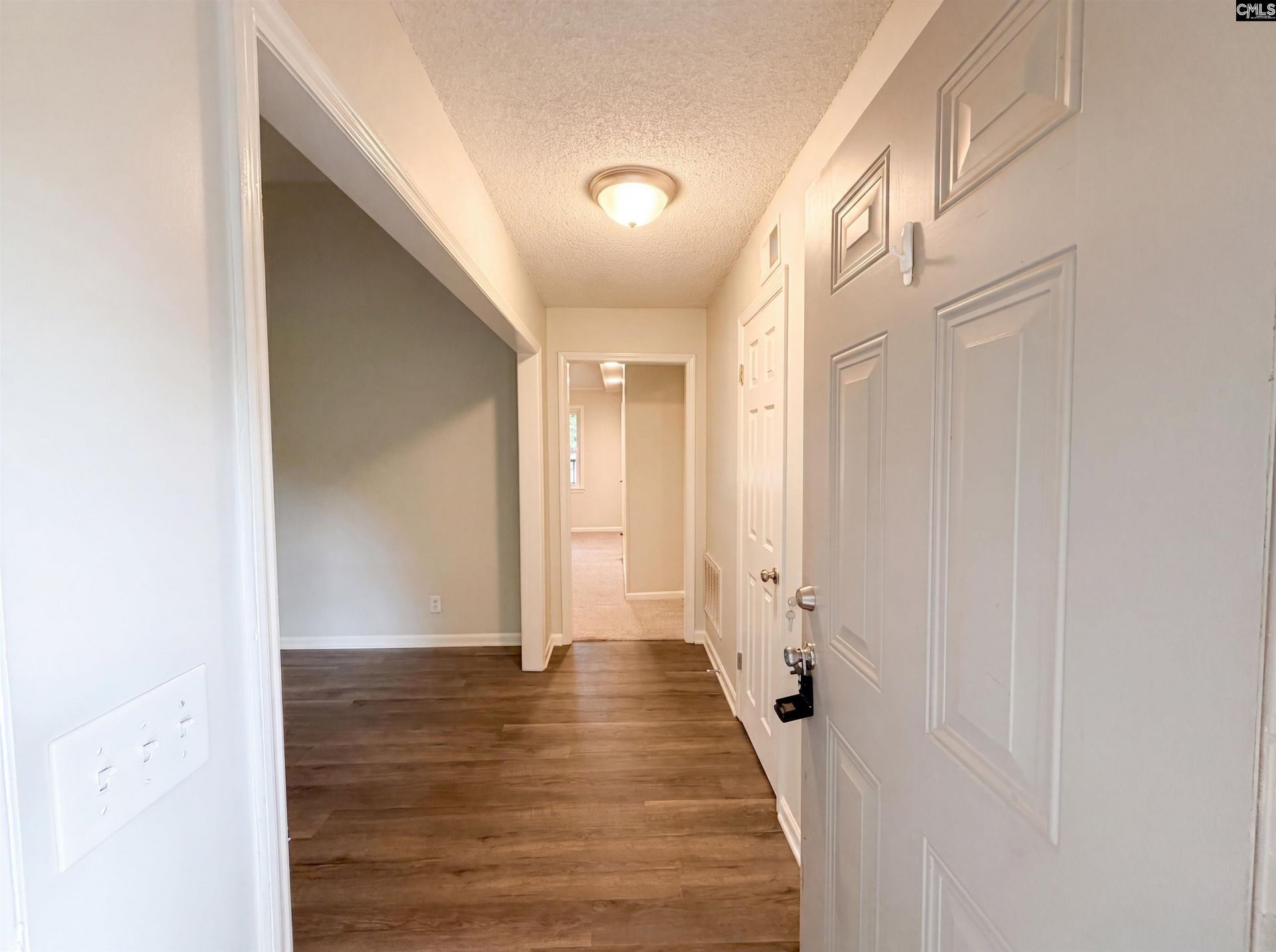1820 Chantilly Drive Photo 7