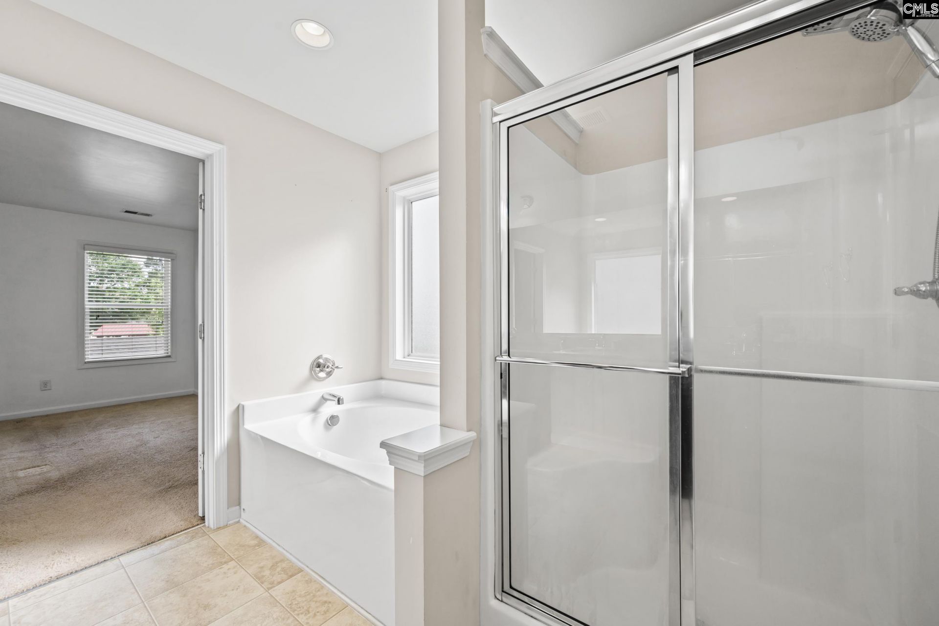 123 Castlefield Drive  Photo 24