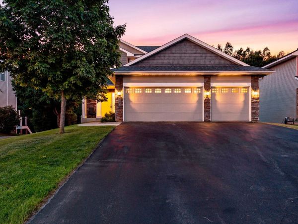 21340 Hytrail Circle, Lakeville, MN 55044
