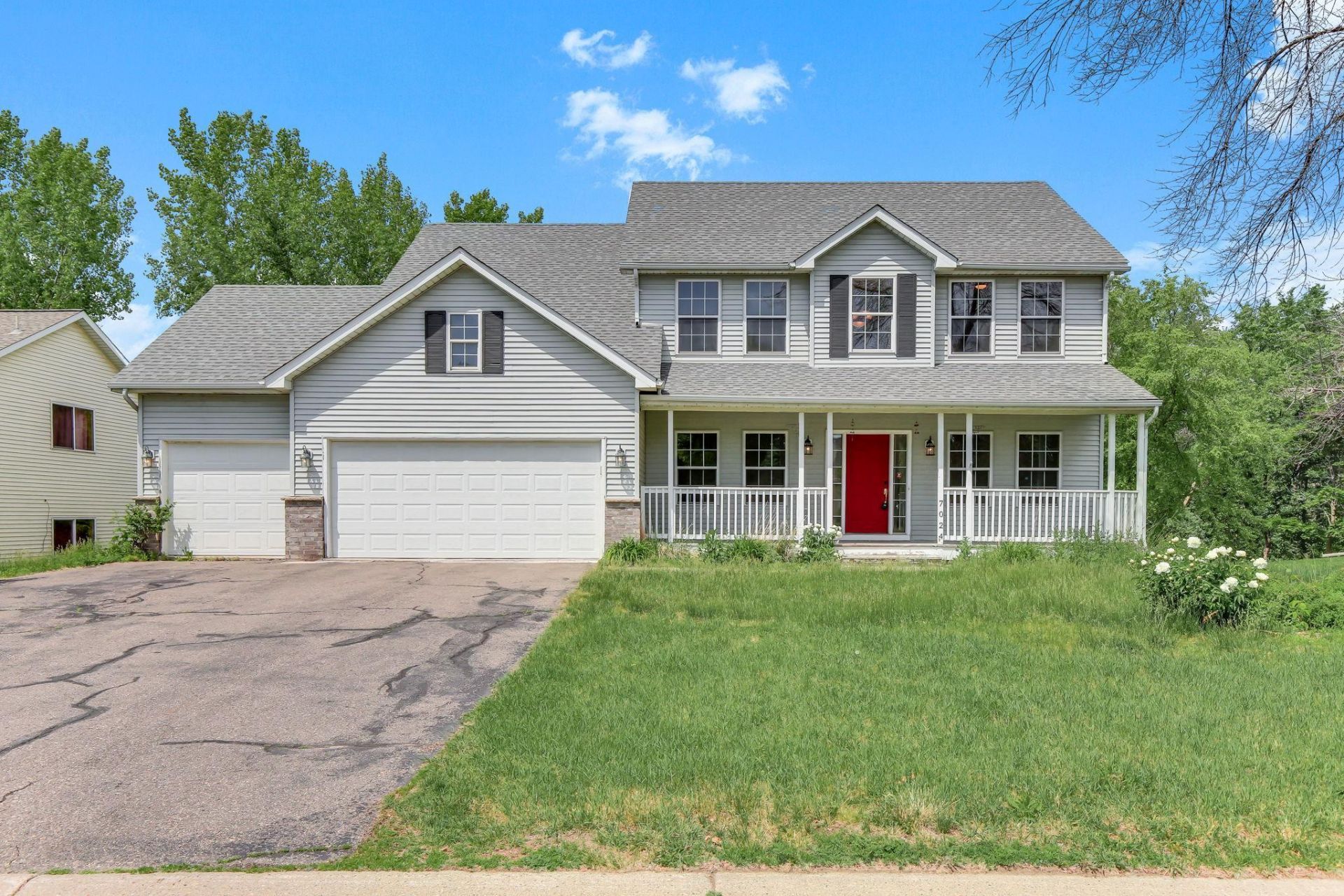 7024 W 144th Street , Savage, MN 55378