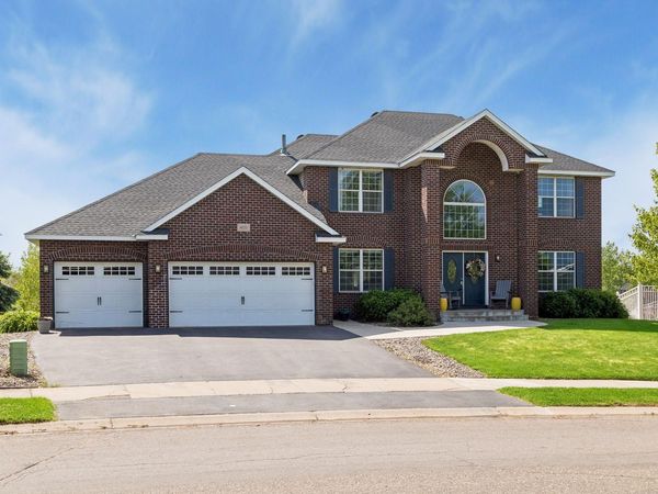 14255 Footbridge Way, Apple Valley, MN 55124