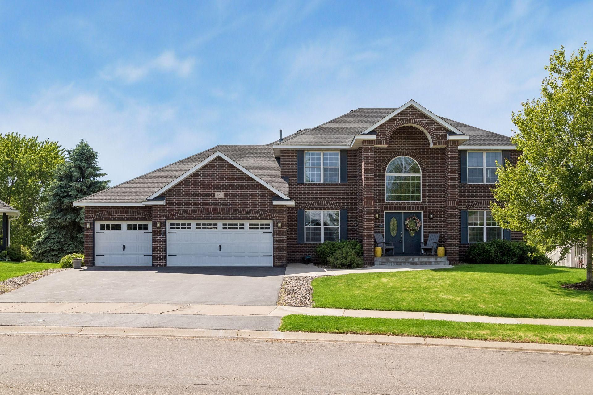14255 Footbridge Way, Apple Valley, MN 55124