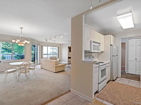 200 High Point , Unit 302, Hartsdale, NY 10530