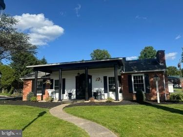 42 GRAND PARKWAY, LEWISTOWN, PA 17044