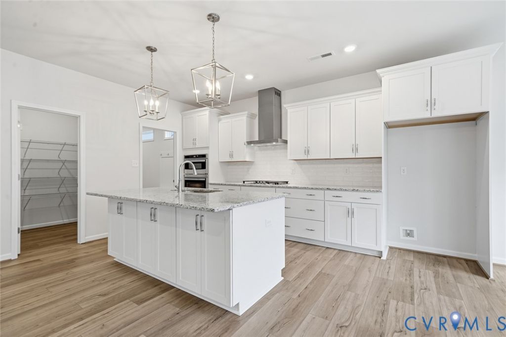 7237 Sommervale Drive Moseley, VA 23120