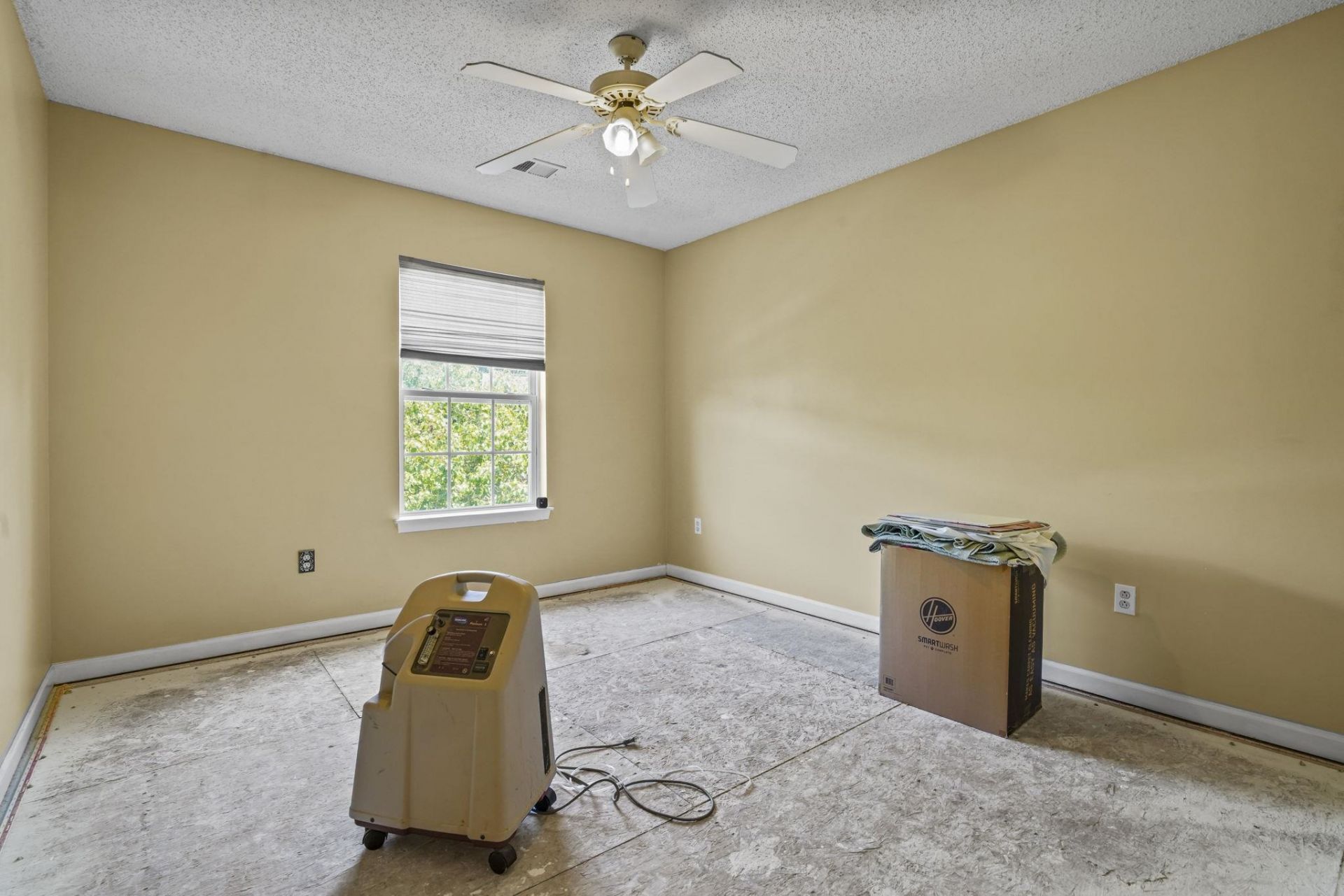 147 Wimbledon Way  Photo 22