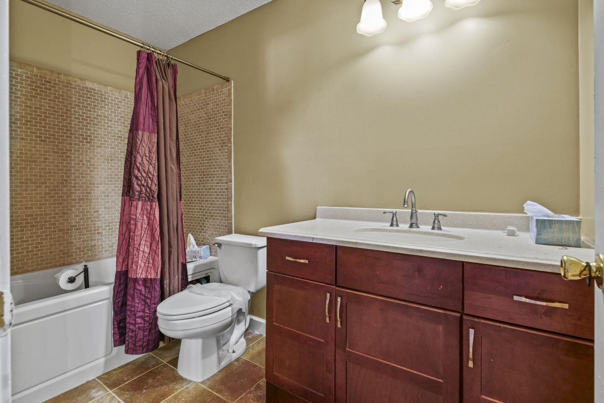 147 Wimbledon Way  Photo 24