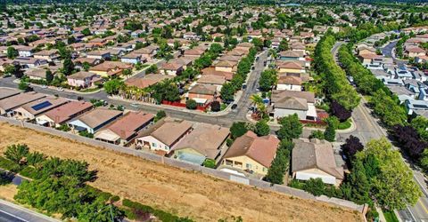 4509 Blossom Ranch Dr, Elk Grove, CA 95757 Photo