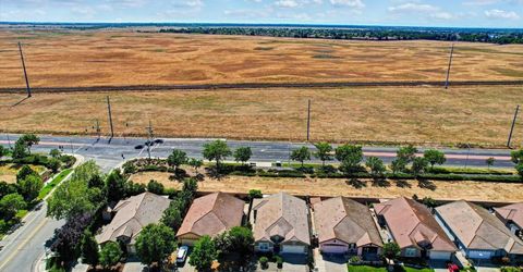 4509 Blossom Ranch Dr, Elk Grove, CA 95757 Photo