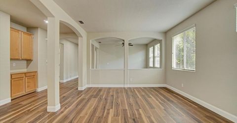 4509 Blossom Ranch Dr, Elk Grove, CA 95757 Photo