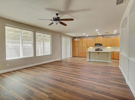 4509 Blossom Ranch Dr, Elk Grove, CA 95757 Photo