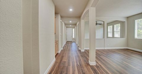 4509 Blossom Ranch Dr, Elk Grove, CA 95757 Photo