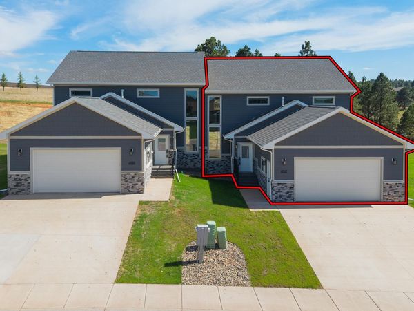 4627 WICKHAM CT, Rapid City, SD 57702