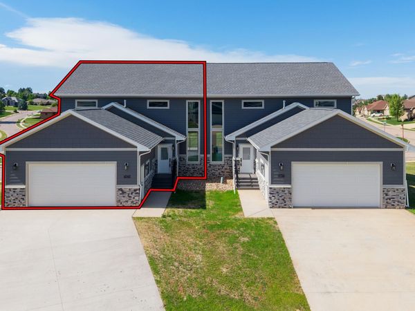 4646 WICKHAM CT, Rapid City, SD 57702