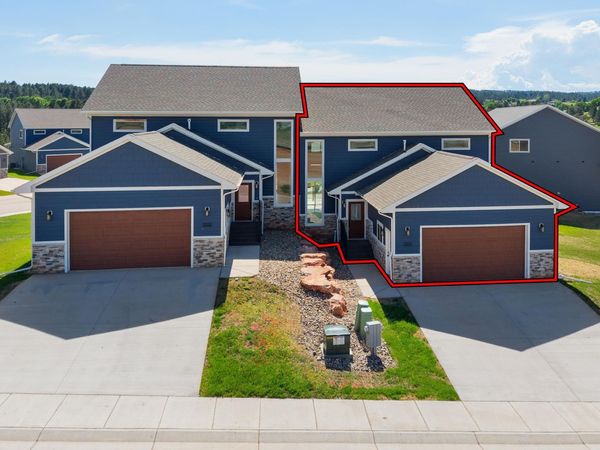 7001 MELBOURNE CT, Rapid City, SD 57702
