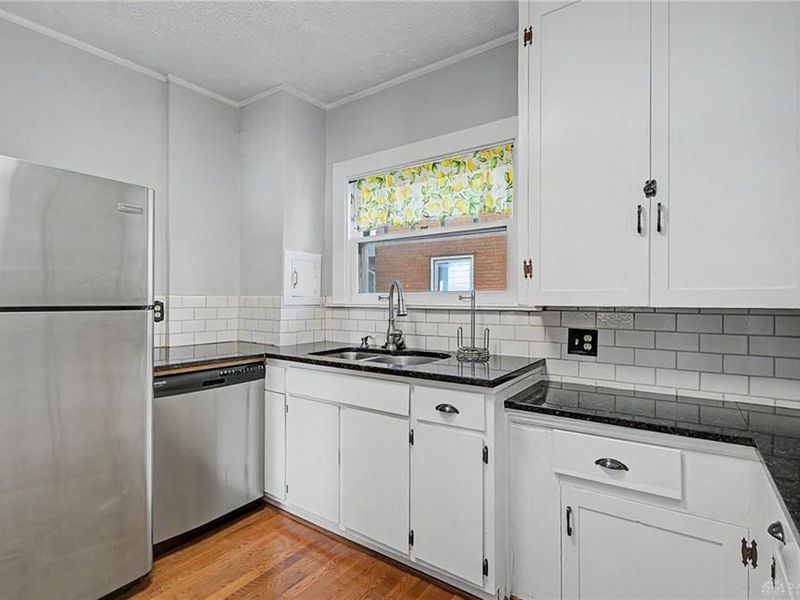 242 Lonsdale Avenue, Oakwood, OH 45419 Photo 14