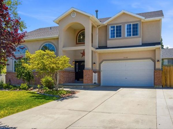 10188 YORKSHIRE DR S, South Jordan, UT 84095