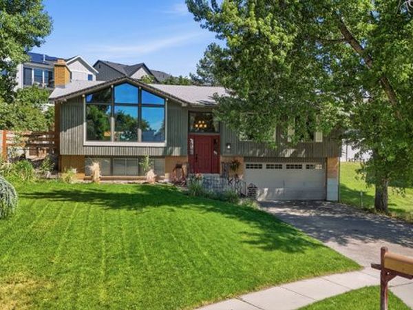 8555 S GAMBLING WAY , Sandy, UT 84094