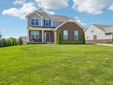 58261 Missaukee Lane, Lyon Twp, MI 48165