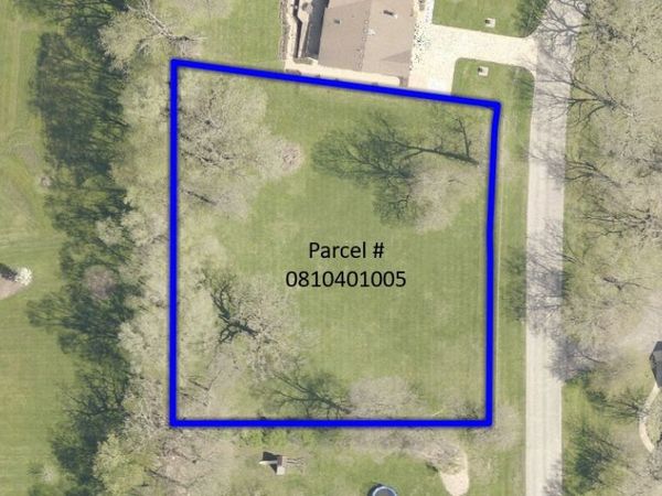 6N368 Oakwood Drive , Campton Hills, IL 60175