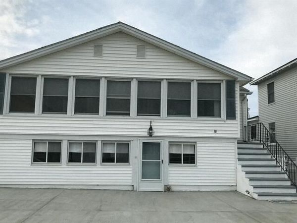 18 Lowell Street, Unit Down, Seabrook, NH 03874