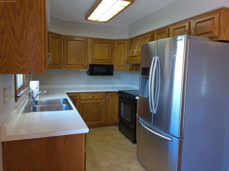 6 Melrose Place, New Bremen, OH 45869 Photo 9