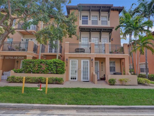 808 SW 147th Ave, Unit 3608, Pembroke Pines, FL 33027
