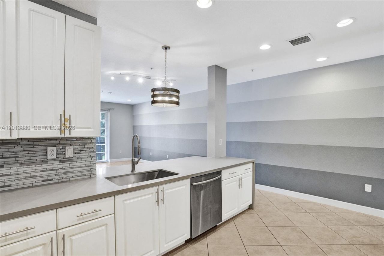 808 SW 147th Ave, Unit 3608, Pembroke Pines, FL 33027 Photo