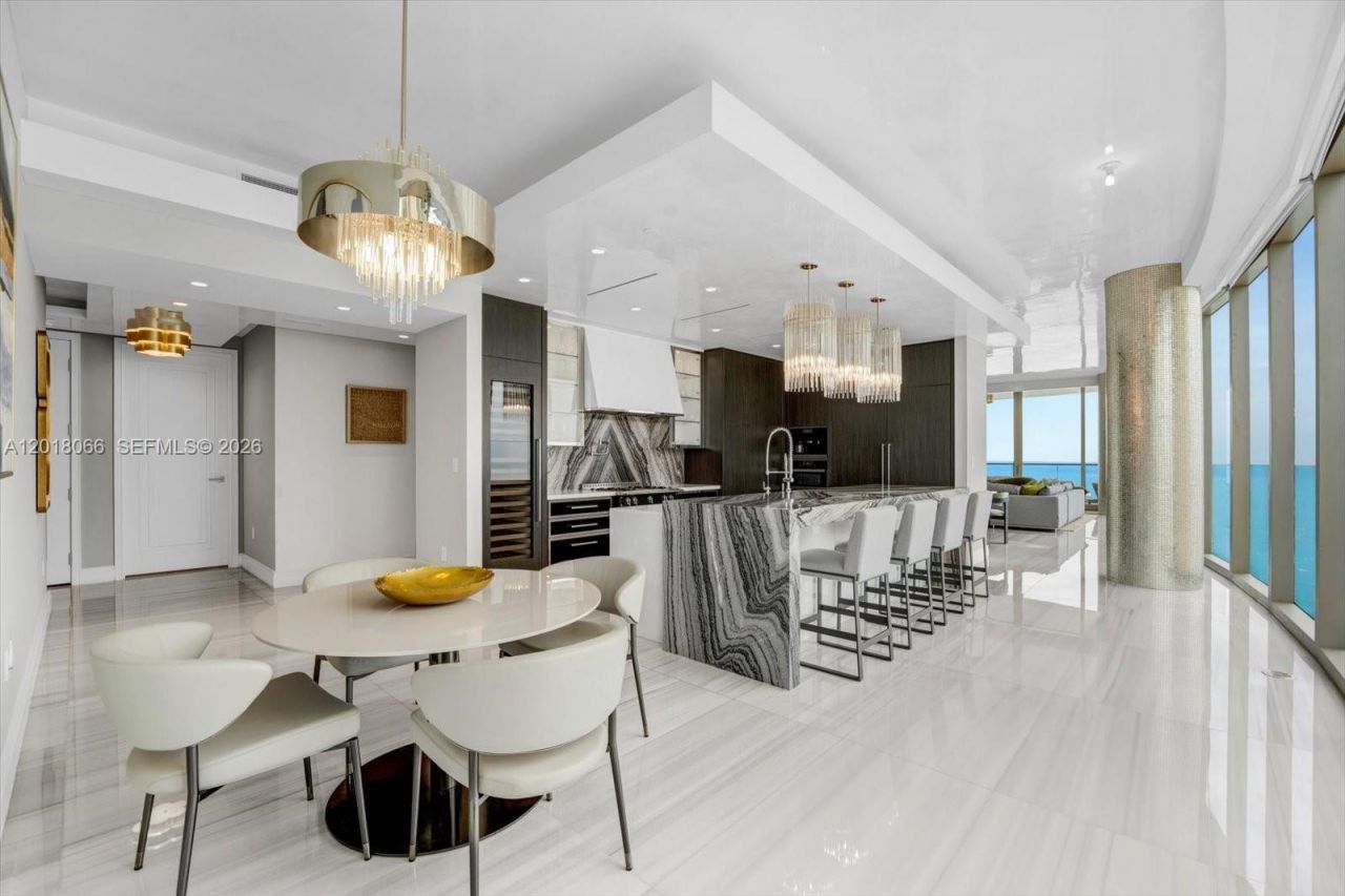 17901 Collins Ave , Unit 2704, Sunny Isles Beach, FL 33160 Photo