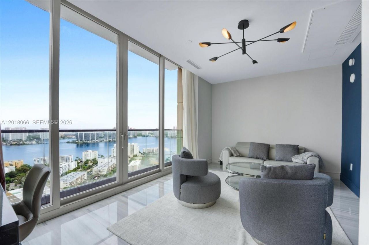 17901 Collins Ave , Unit 2704, Sunny Isles Beach, FL 33160 Photo
