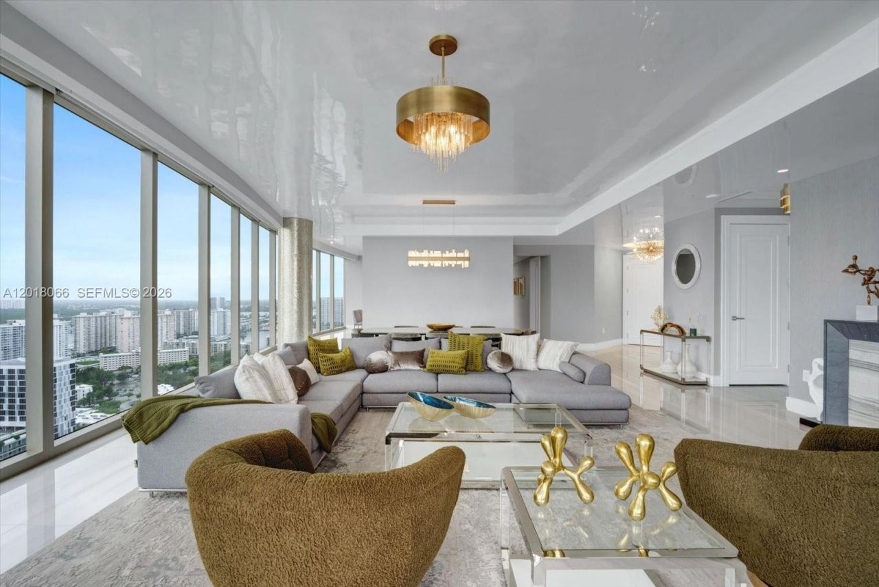 17901 Collins Ave , Unit 2704, Sunny Isles Beach, FL 33160 Photo