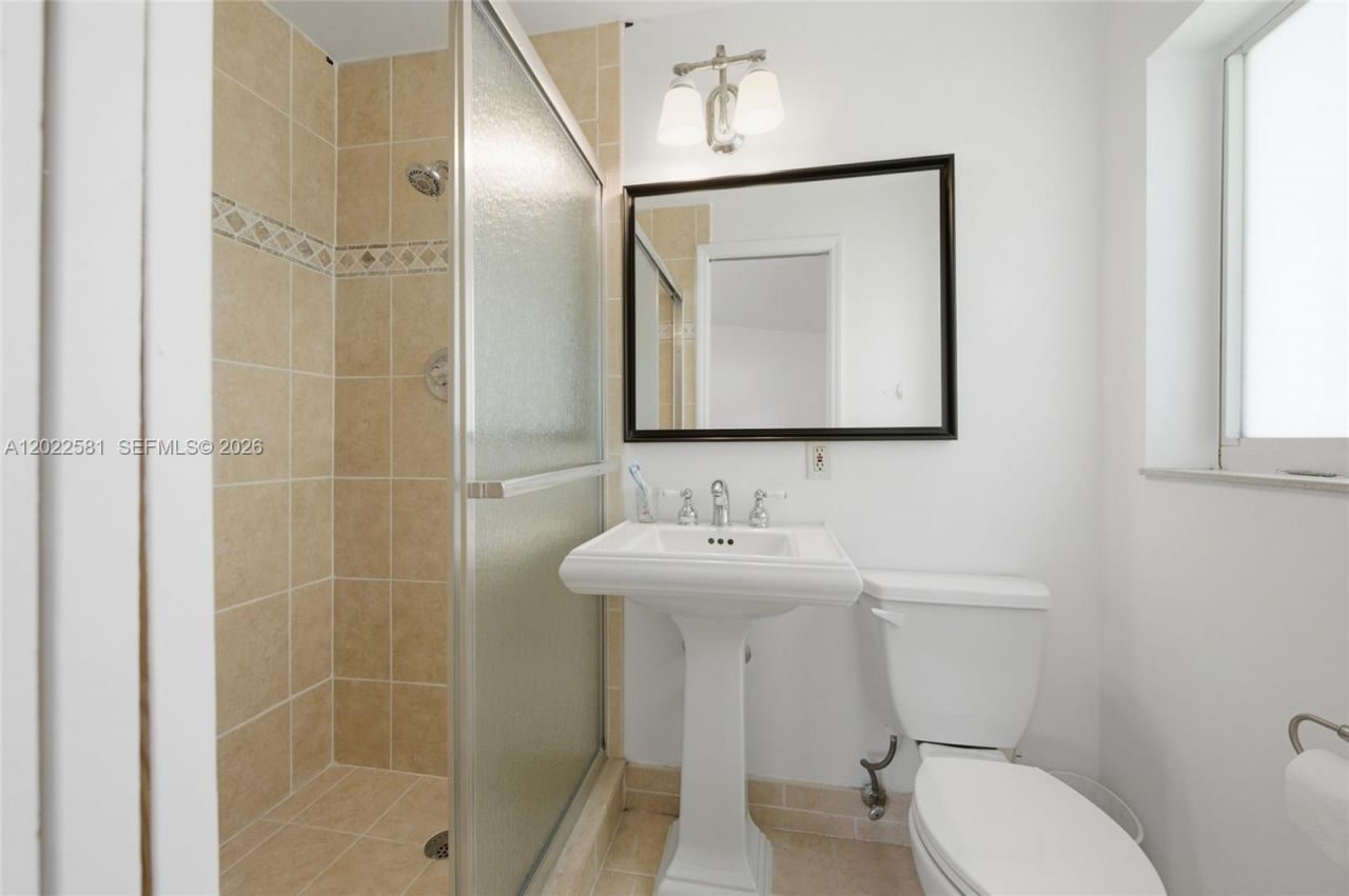 1141 SW 45th Ter , Plantation, FL 33317 Photo
