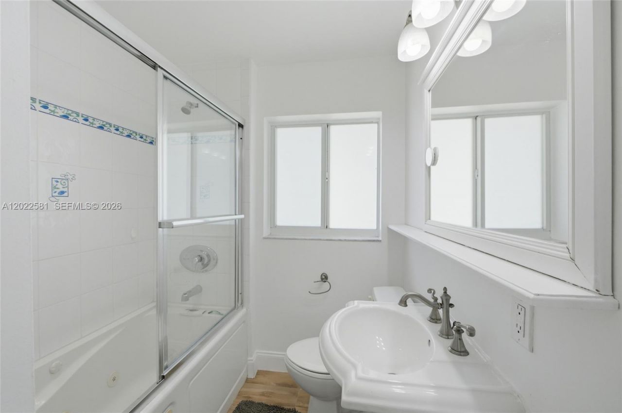 1141 SW 45th Ter , Plantation, FL 33317 Photo