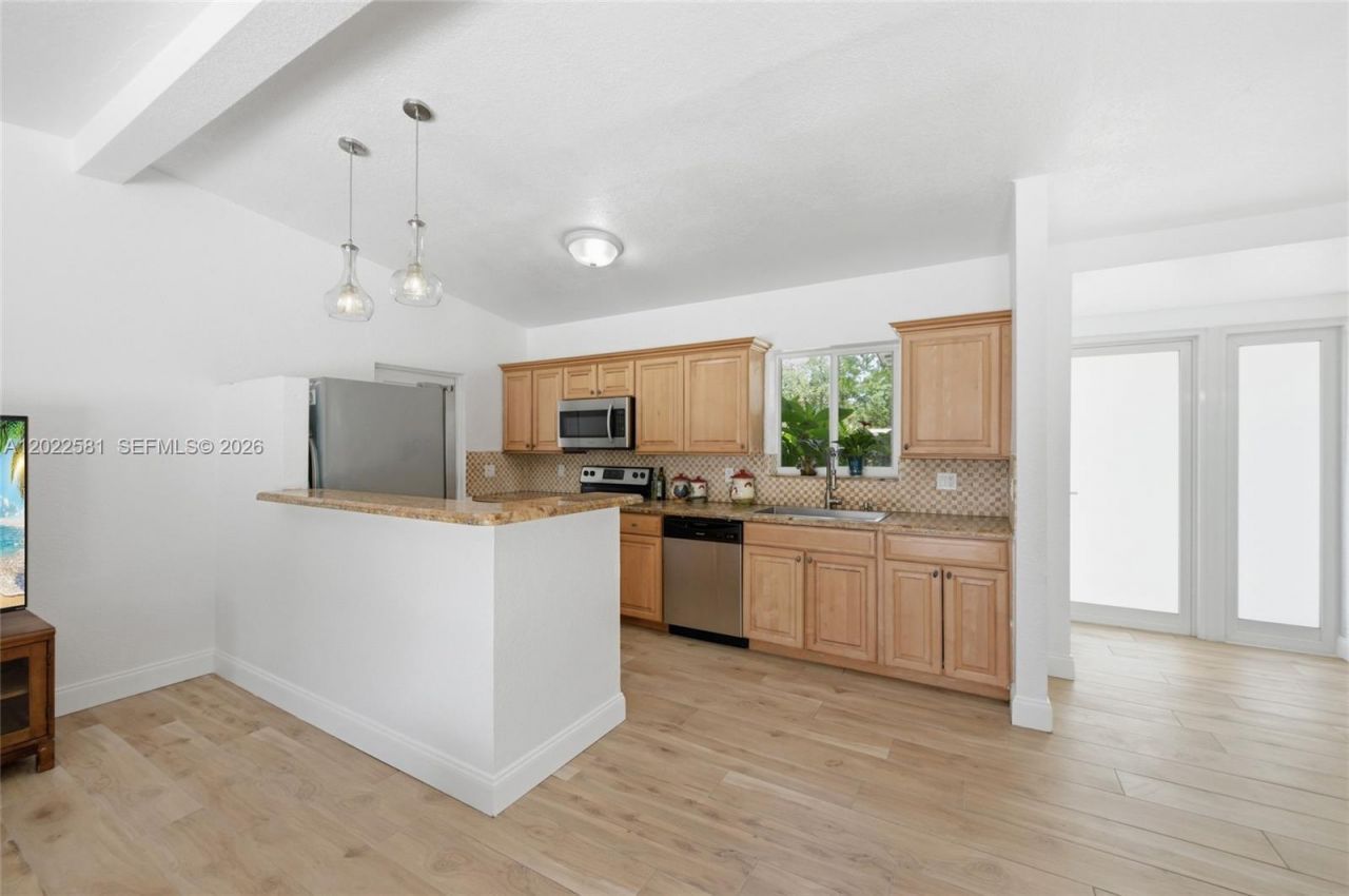 1141 SW 45th Ter , Plantation, FL 33317 Photo