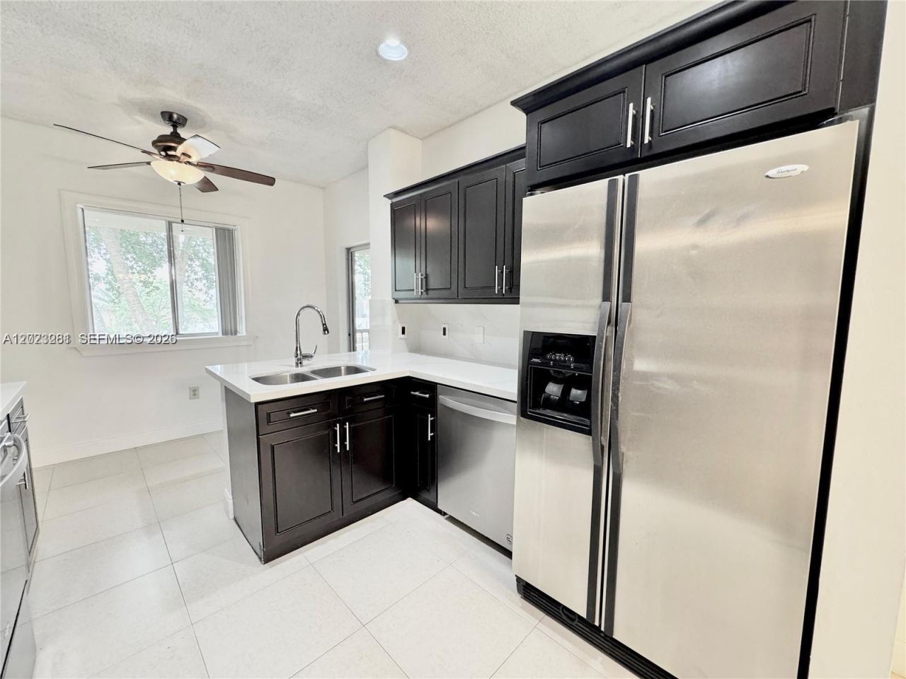 16320 Malibu Dr , Unit 10, Weston, FL 33326 Photo