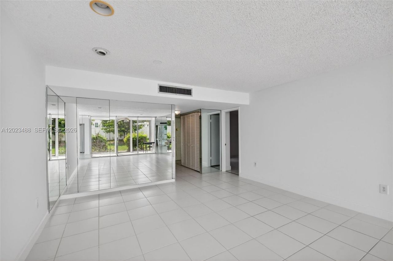 4230 Deste Ct , Unit 107, Lake Worth, FL 33467 Photo