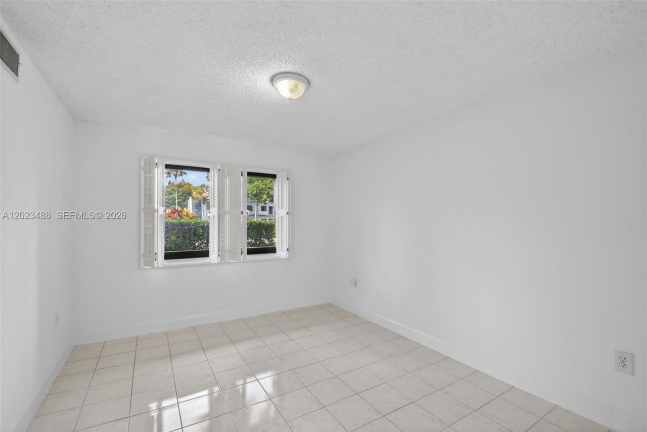 4230 Deste Ct , Unit 107, Lake Worth, FL 33467 Photo