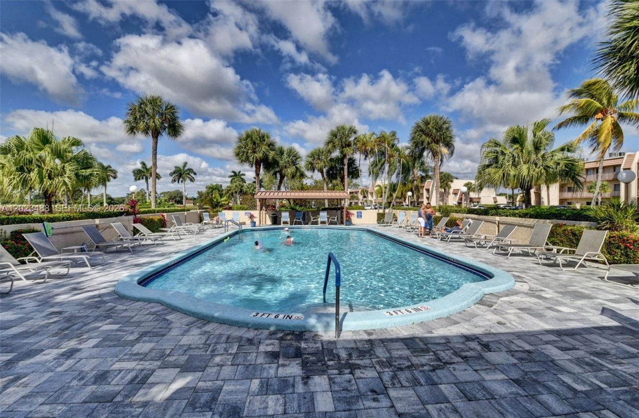4230 Deste Ct , Unit 107, Lake Worth, FL 33467 Photo
