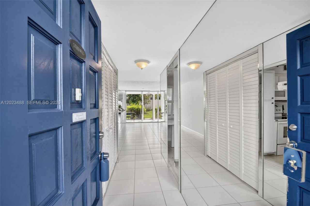 4230 Deste Ct , Unit 107, Lake Worth, FL 33467 Photo